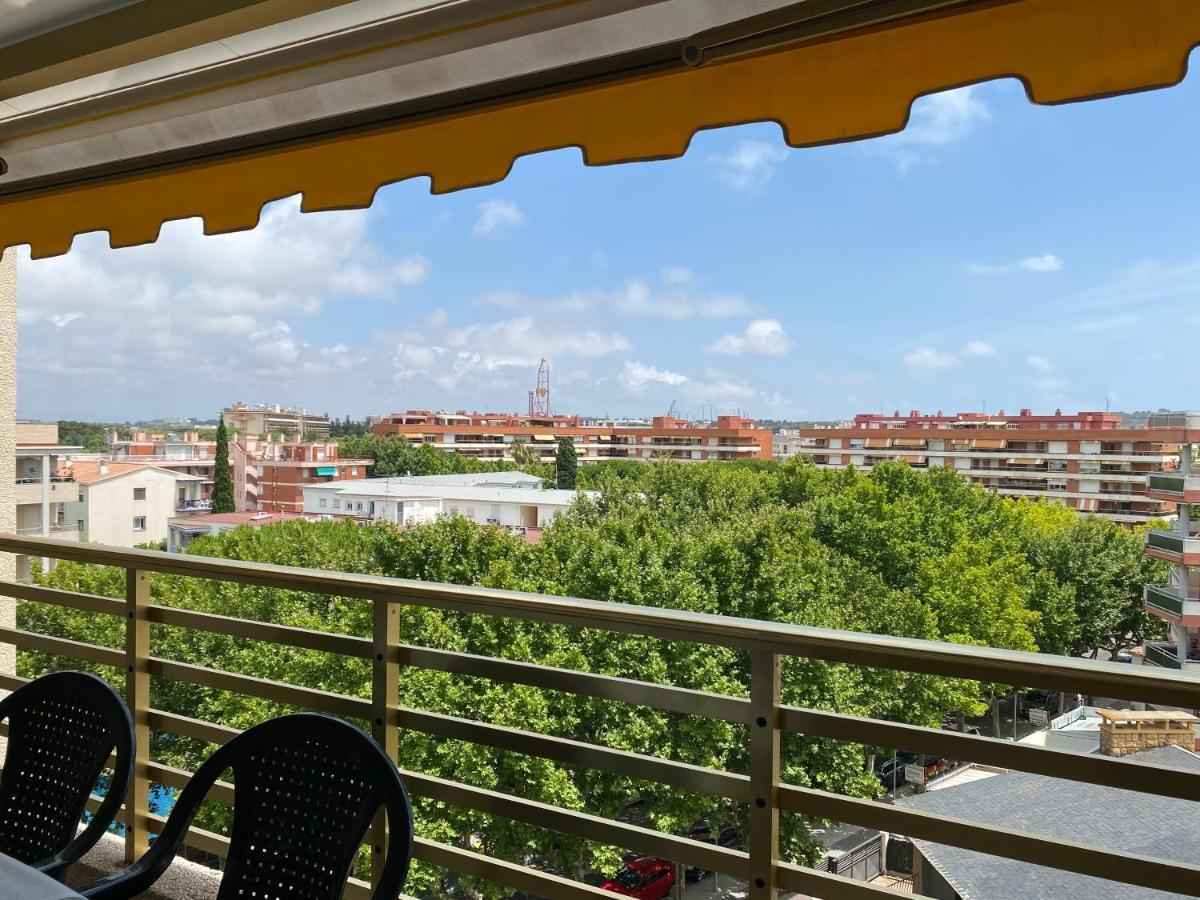 Apartamento Con Piscina En 1ª Linea De Playa En 살루 외부 사진